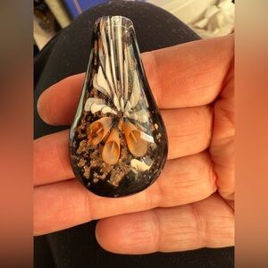 Artsy Glass Teardrop Accent in‎ Black and Gold